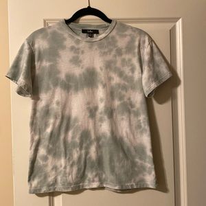 Lulu’s tie dye shirt
